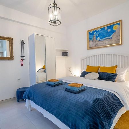 Starry Night Studio Apartment Rijeka Eksteriør billede